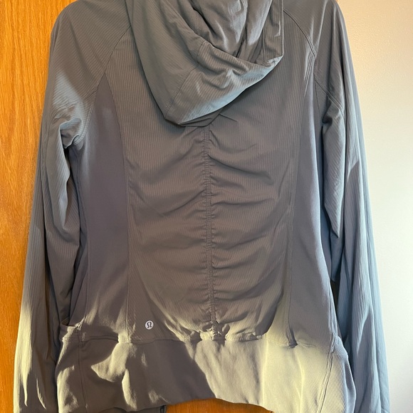 Studio jacket - Picture 4 of 4